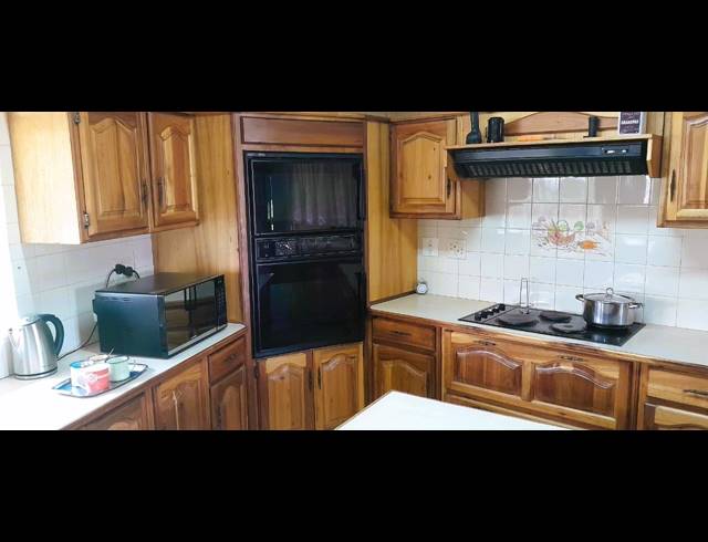 3 BEDROOM HOUSE FOR SALE IN DE DEUR